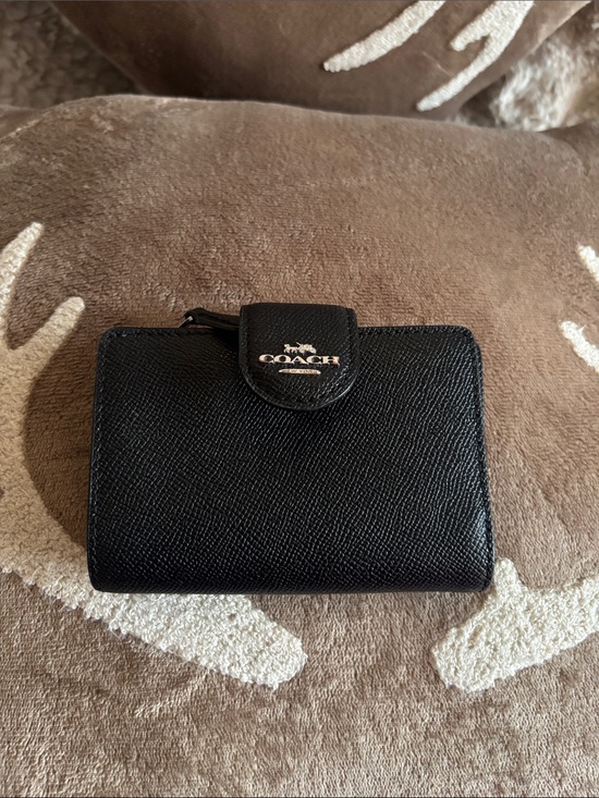 Coach Handbags - Coach Black Pebbled Leather Compact Wallet with Silver Logo